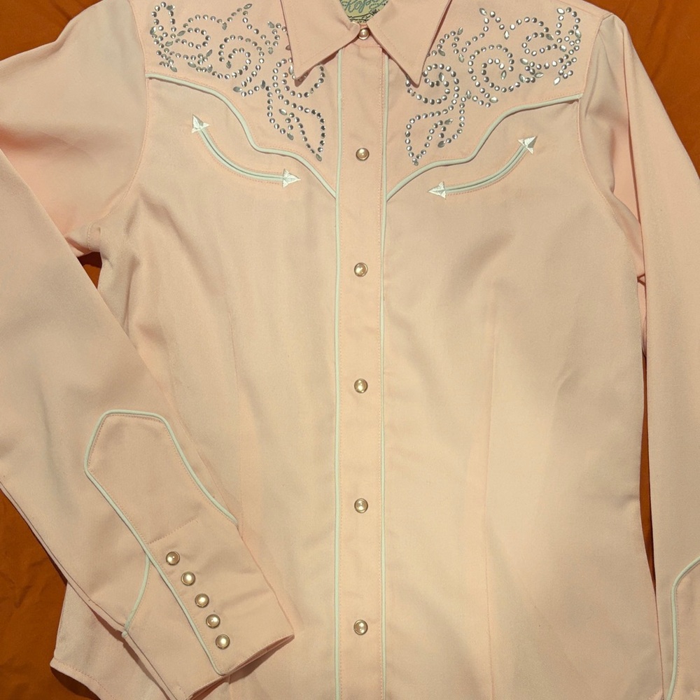 Roper Pale Pink Western Rhinestone Snap-Front Shirt